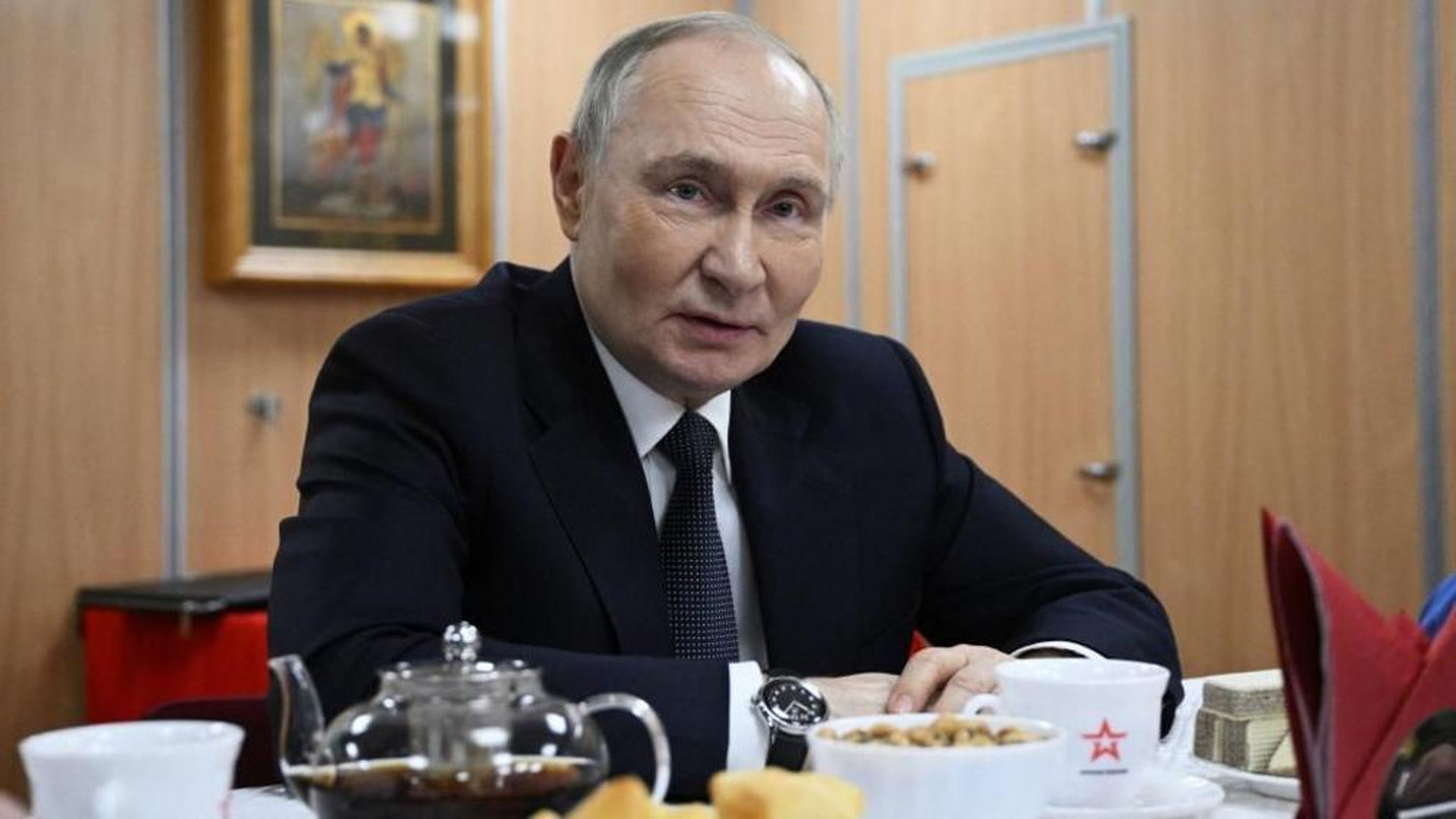 ট্রাম্পের হুমকির পর যুক্তরাষ্ট্রের সঙ্গে ‘কাজ চলছে’ জানাল রাশিয়া